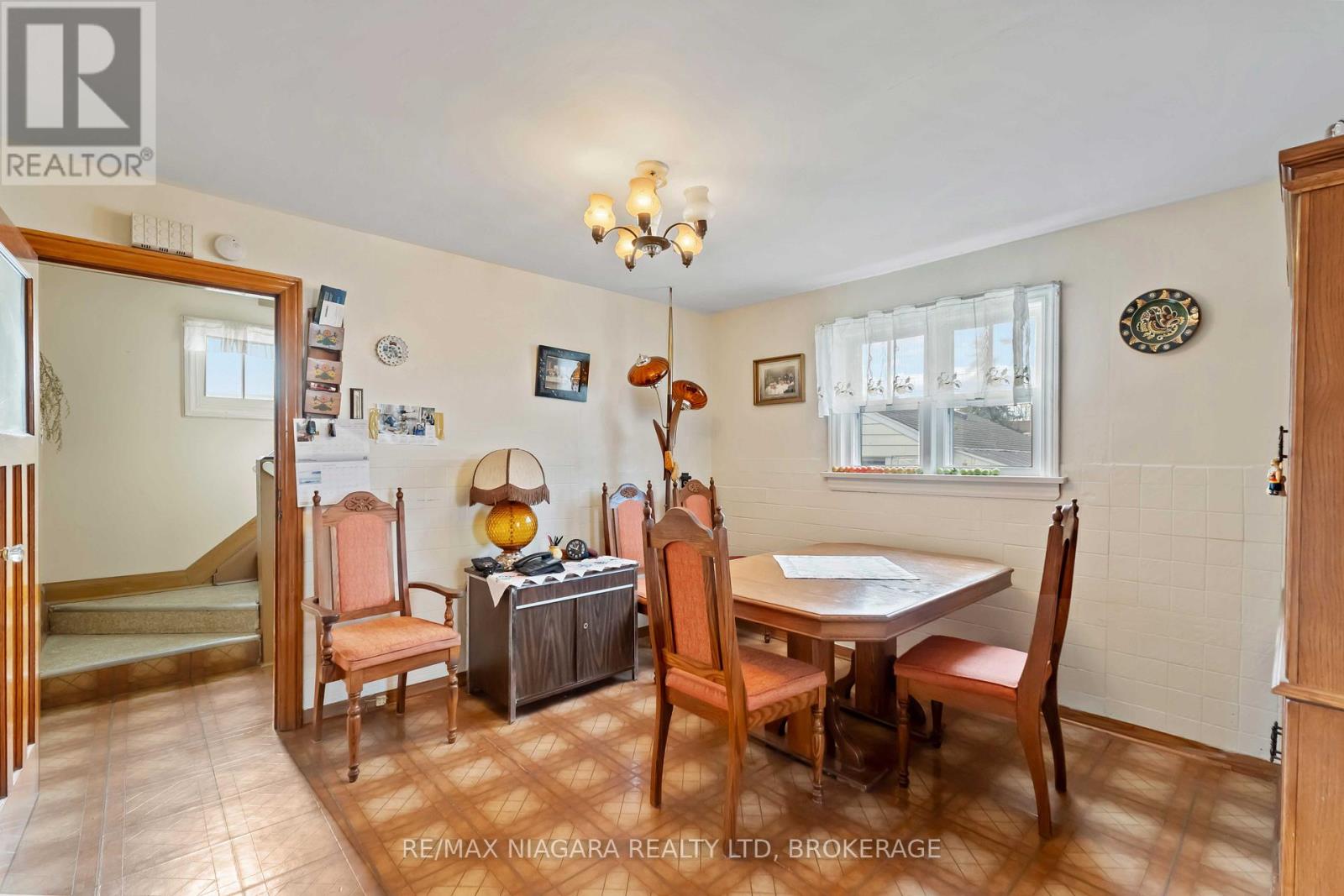 506 Harriet Street, Welland, Ontario  L3B 2J1 - Photo 10 - X12520424