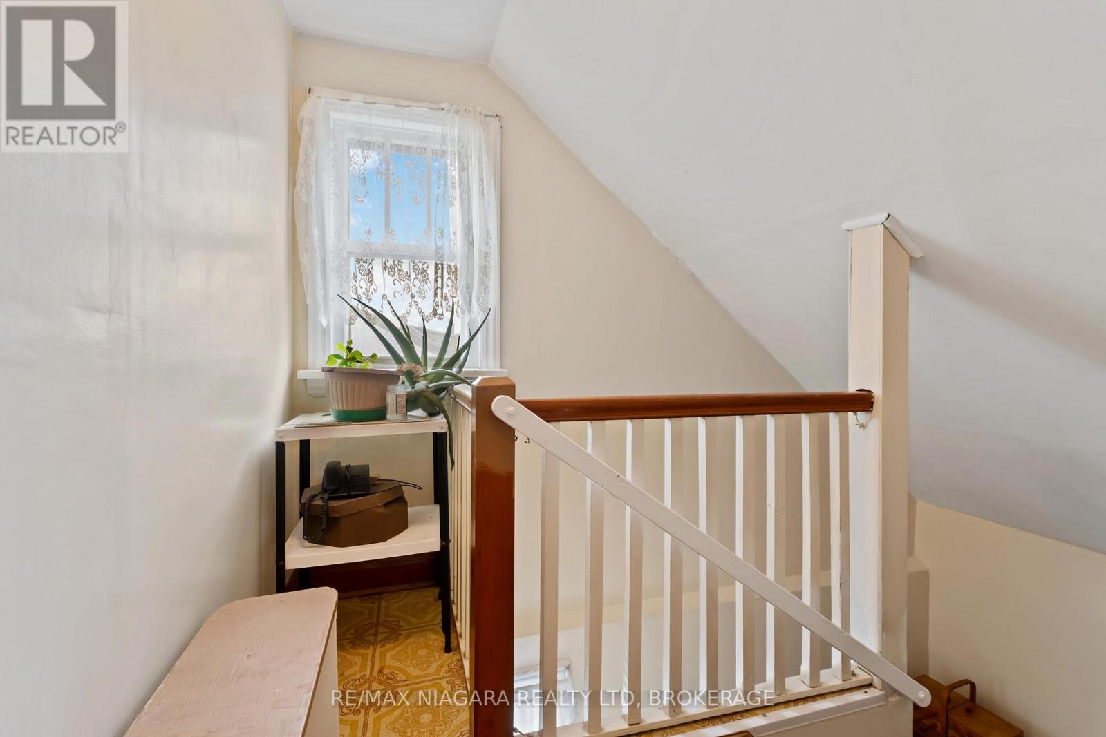 506 Harriet Street, Welland, Ontario  L3B 2J1 - Photo 19 - X12520424