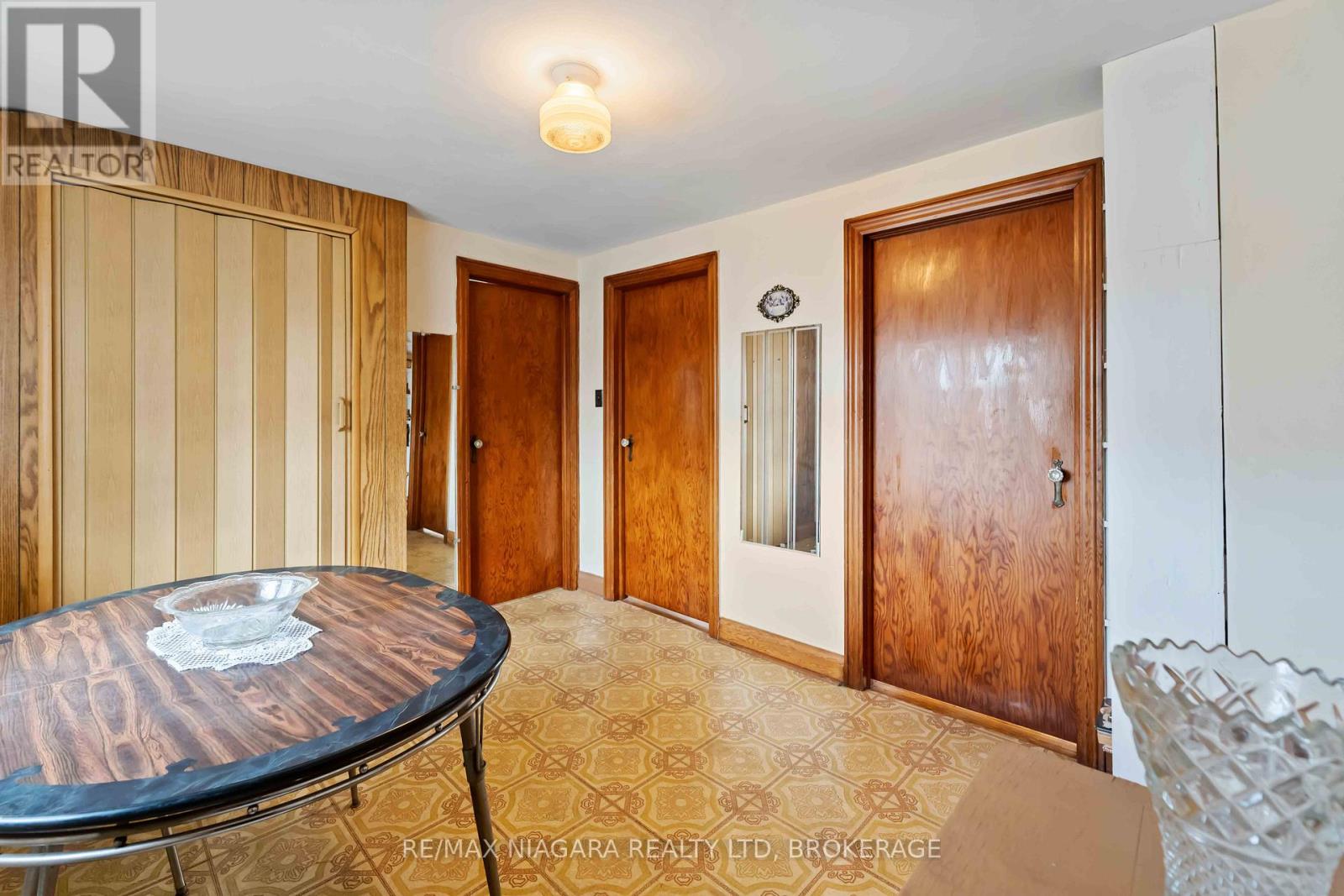 506 Harriet Street, Welland, Ontario  L3B 2J1 - Photo 21 - X12520424