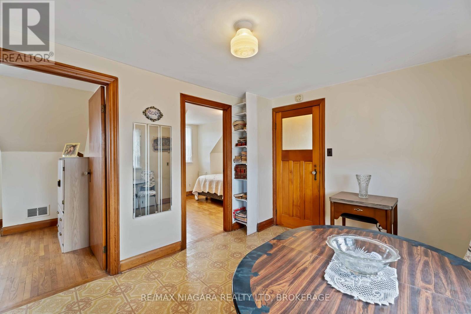 506 Harriet Street, Welland, Ontario  L3B 2J1 - Photo 22 - X12520424