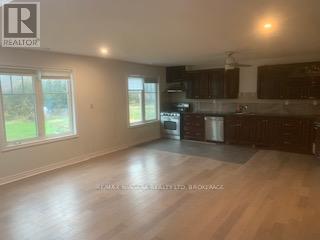 UPPER UNIT #1 - 33266 PETTIT ROAD, Wainfleet, Ontario