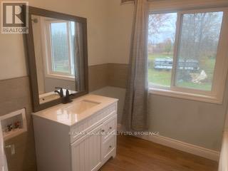 Upper Unit #1 - 33266 Pettit Road, Wainfleet, Ontario  L0S 1V0 - Photo 4 - X12524658