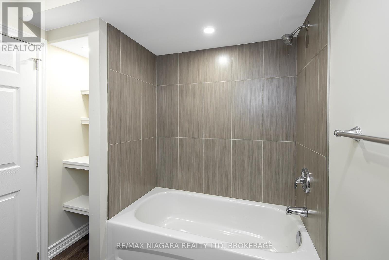 1 - 1616 Pelham Street, Pelham, Ontario  L0S 1E5 - Photo 42 - X12525064