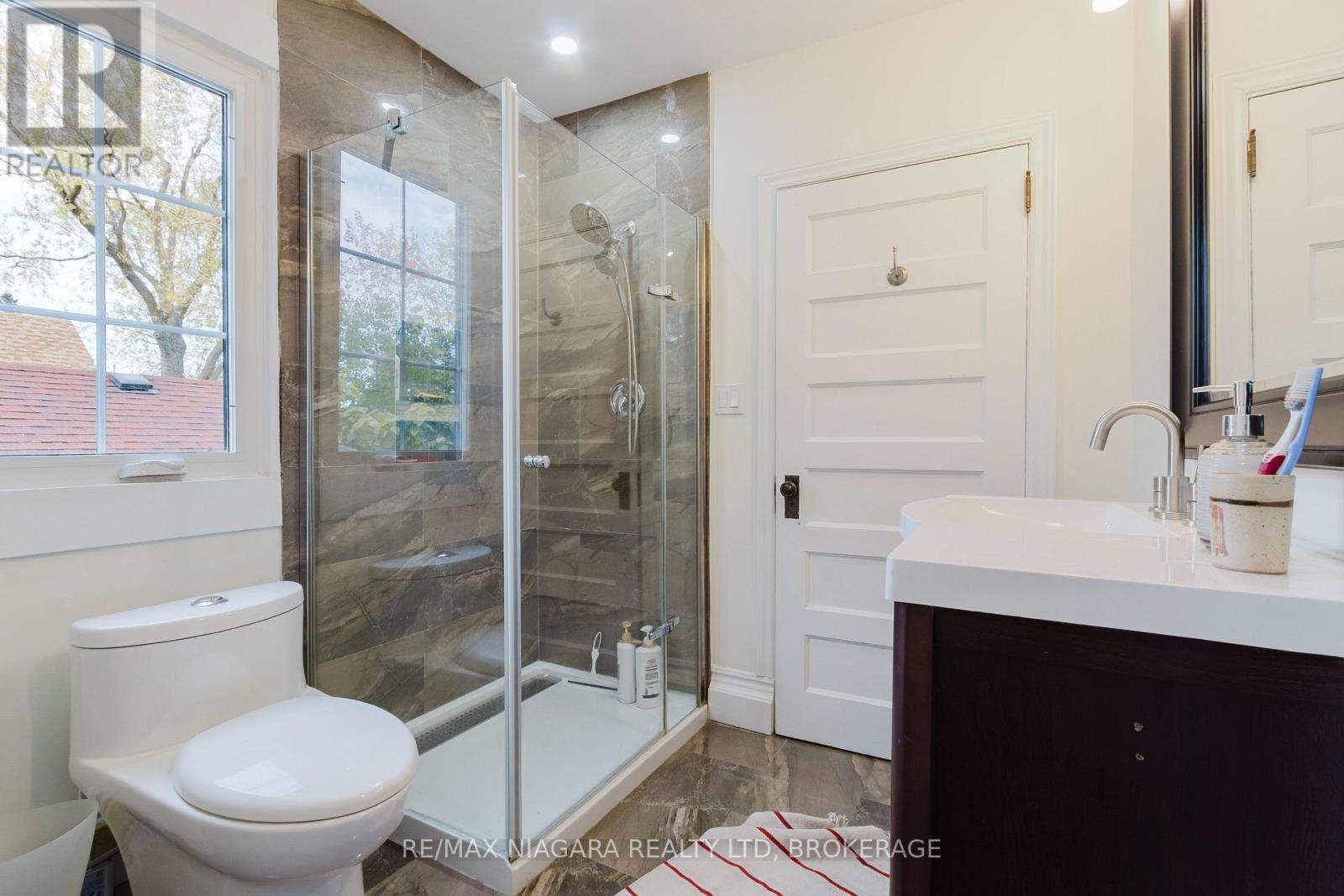 4765 Second Avenue, Niagara Falls, Ontario  L2E 4H7 - Photo 23 - X12525104