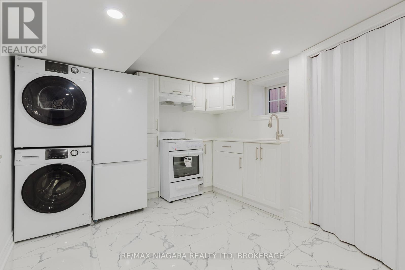 4765 Second Avenue, Niagara Falls, Ontario  L2E 4H7 - Photo 37 - X12525104