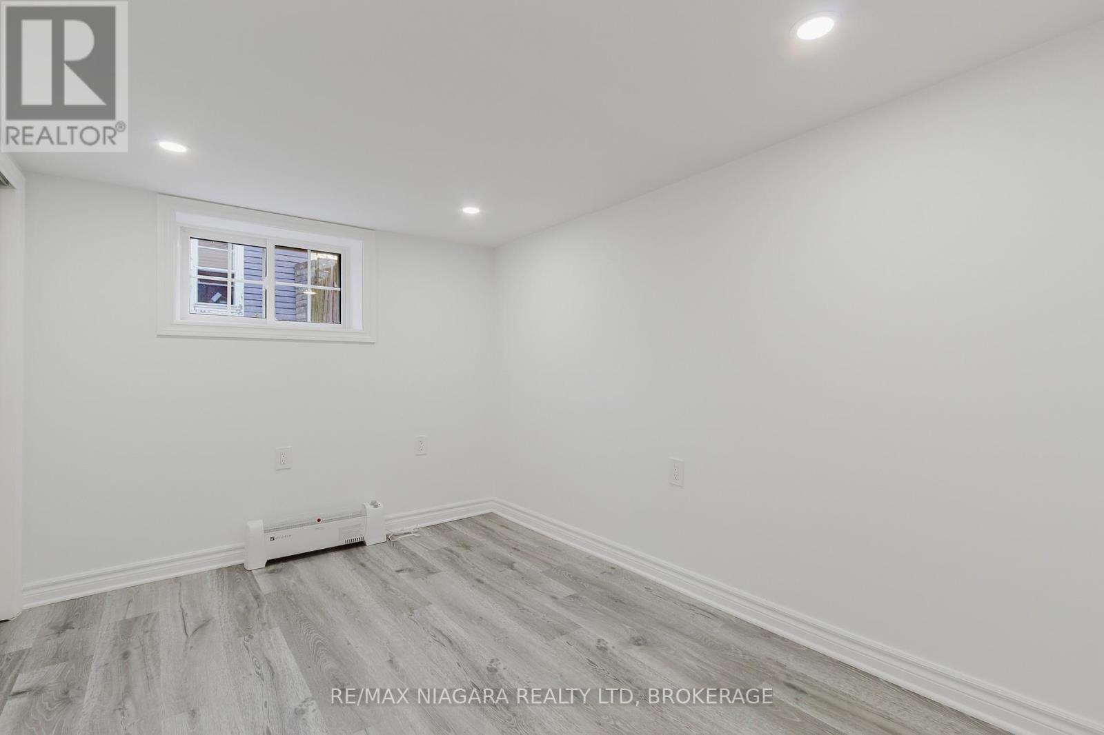 4765 Second Avenue, Niagara Falls, Ontario  L2E 4H7 - Photo 40 - X12525104