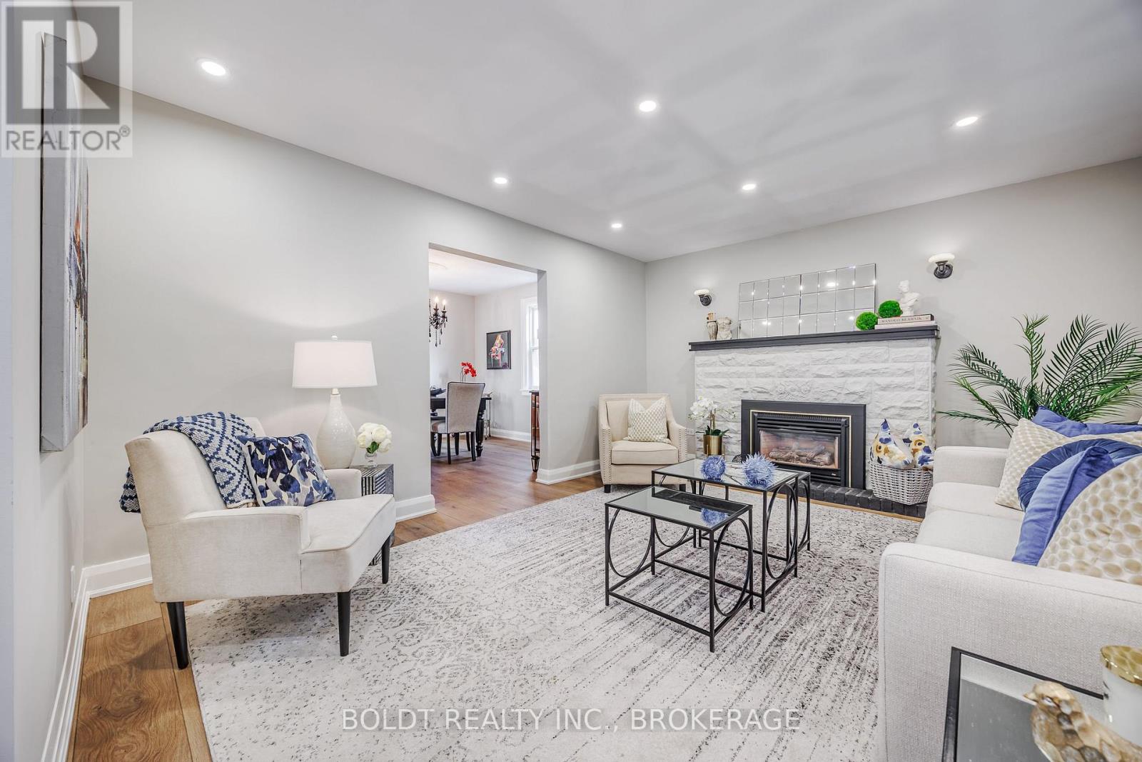 6351 Leeming Street, Niagara Falls, Ontario  L2G 1K3 - Photo 5 - X12528556