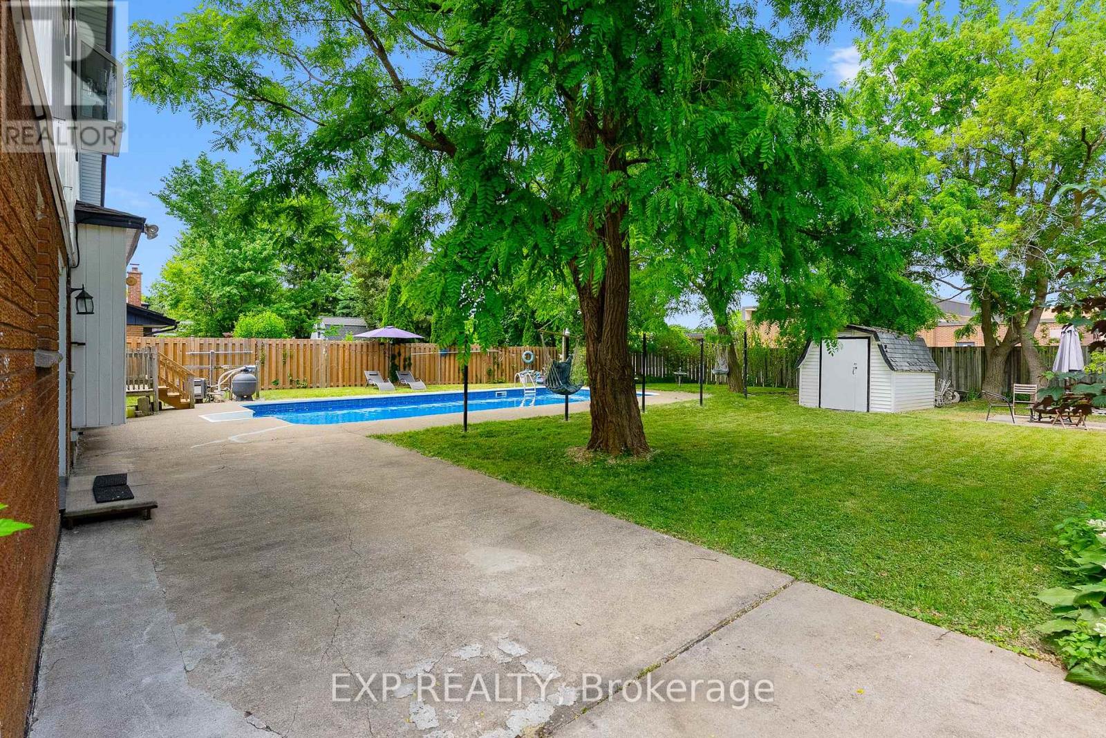 6937 Waterloo Drive, Niagara Falls, Ontario  L2J 1E3 - Photo 38 - X12529124