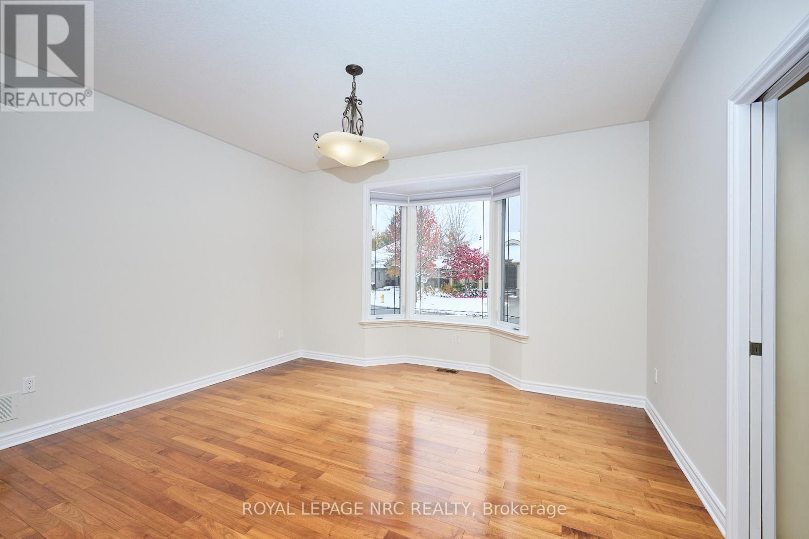 45 Timber Creek Crescent, Pelham, Ontario  L3E 0P3 - Photo 20 - X12538118