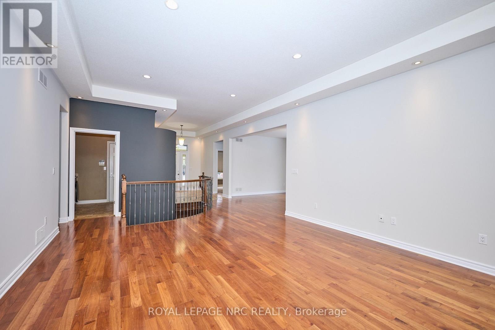 45 Timber Creek Crescent, Pelham, Ontario  L3E 0P3 - Photo 23 - X12538118