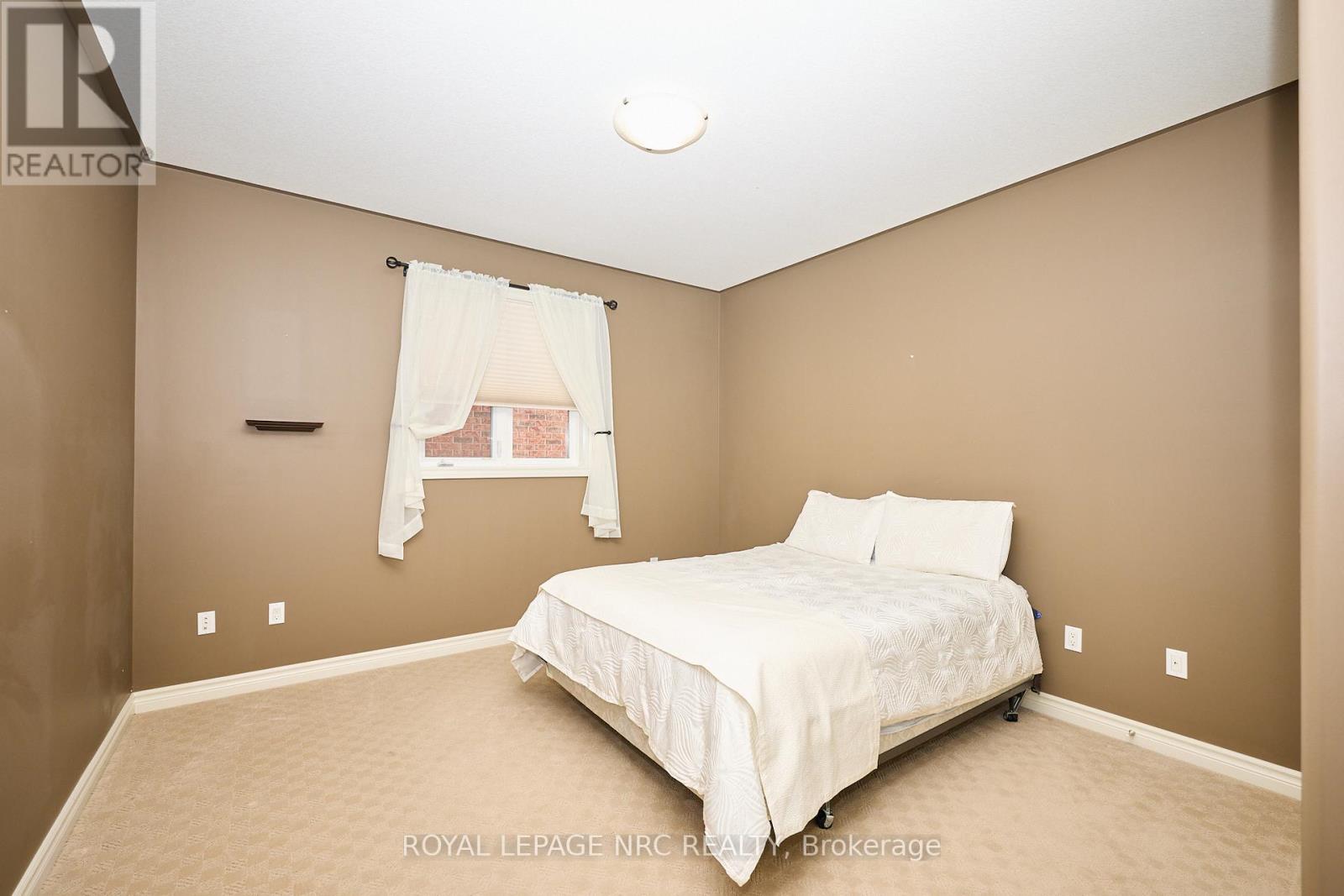 45 Timber Creek Crescent, Pelham, Ontario  L3E 0P3 - Photo 37 - X12538118