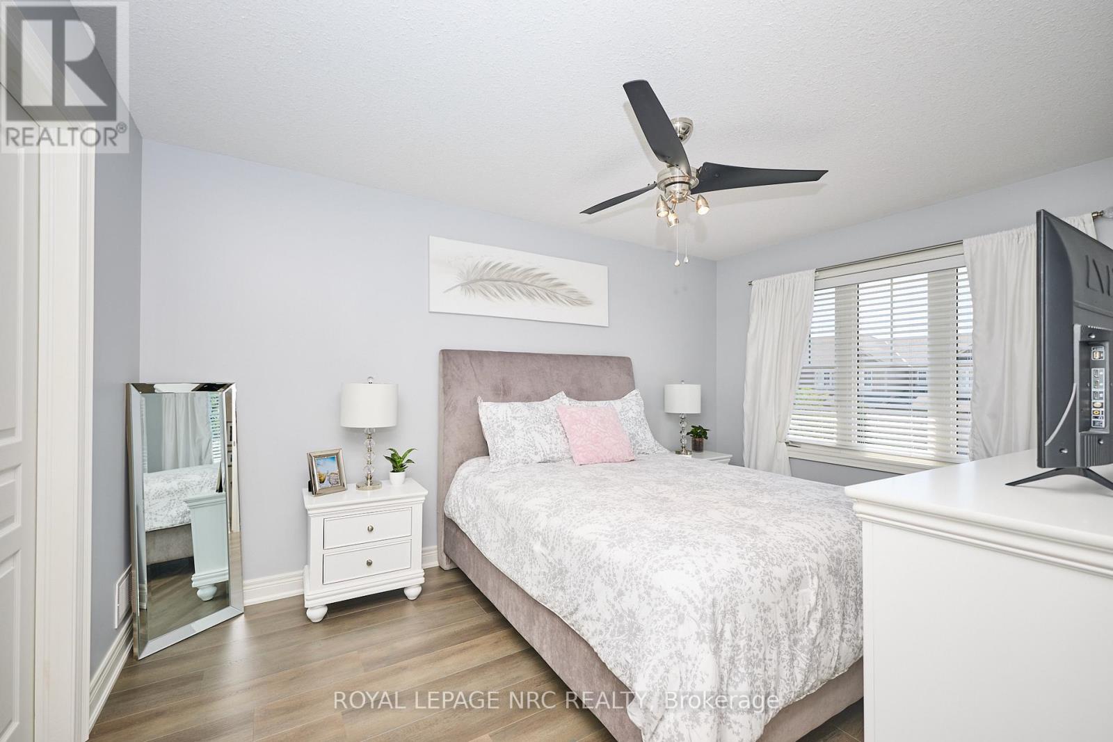 118 Roselawn Crescent, Welland, Ontario  L3C 0C4 - Photo 21 - X12538128