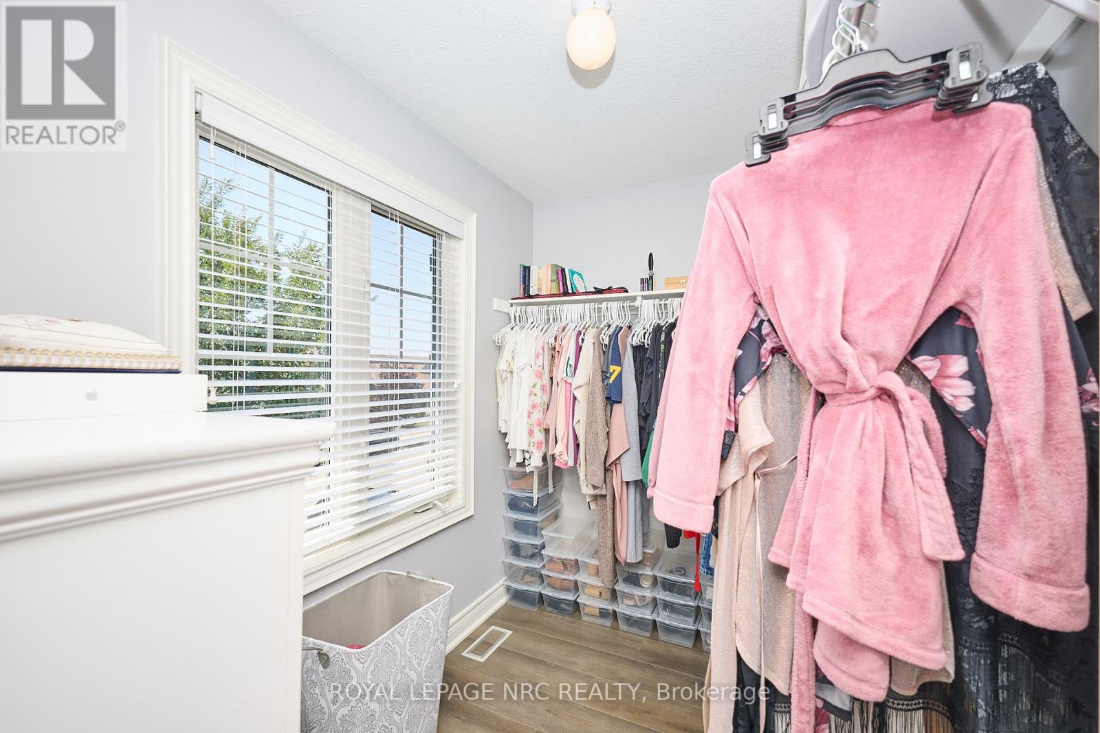 118 Roselawn Crescent, Welland, Ontario  L3C 0C4 - Photo 25 - X12538128