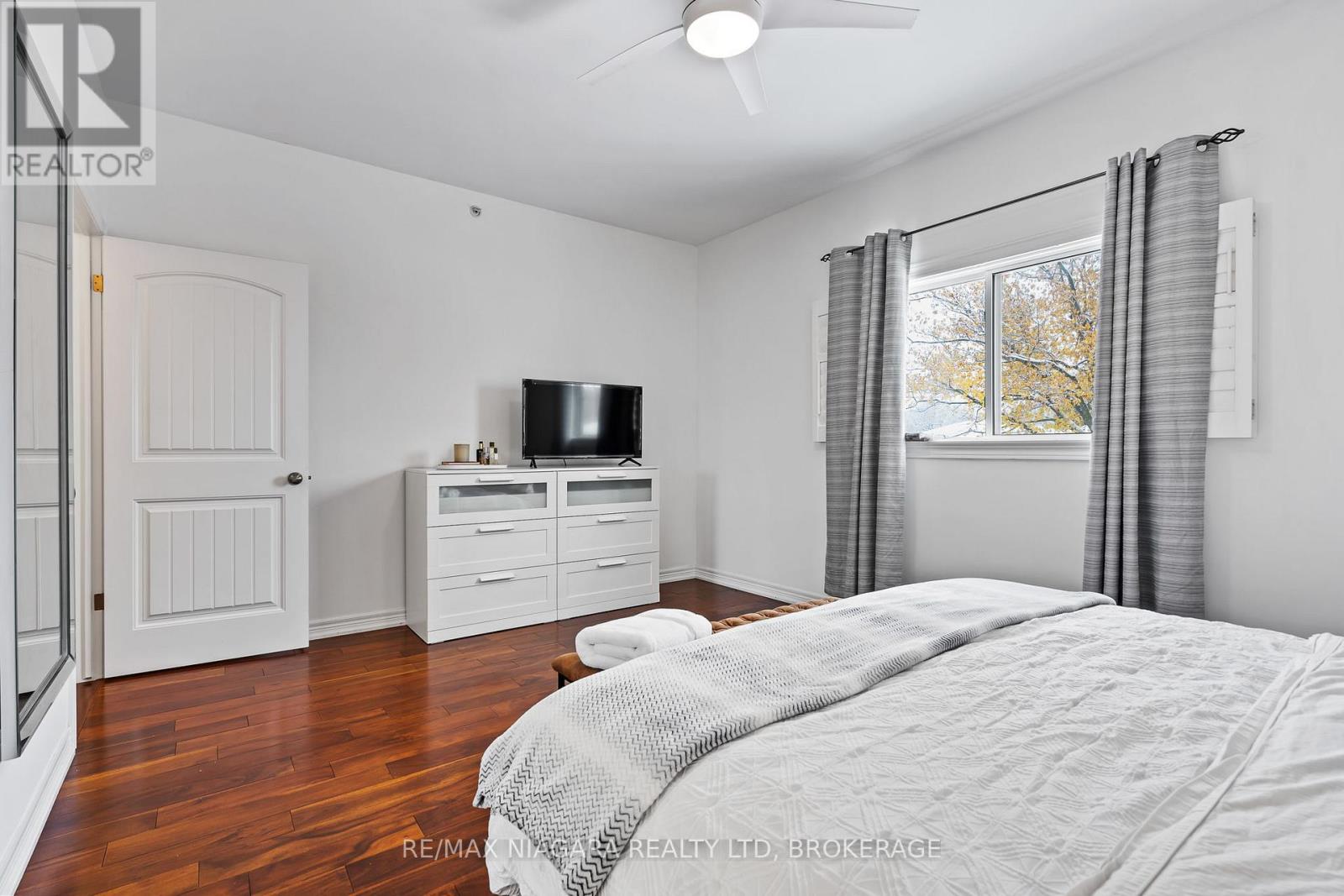 13 Corbin Street, St. Catharines, Ontario  L2P 0C2 - Photo 22 - X12541164