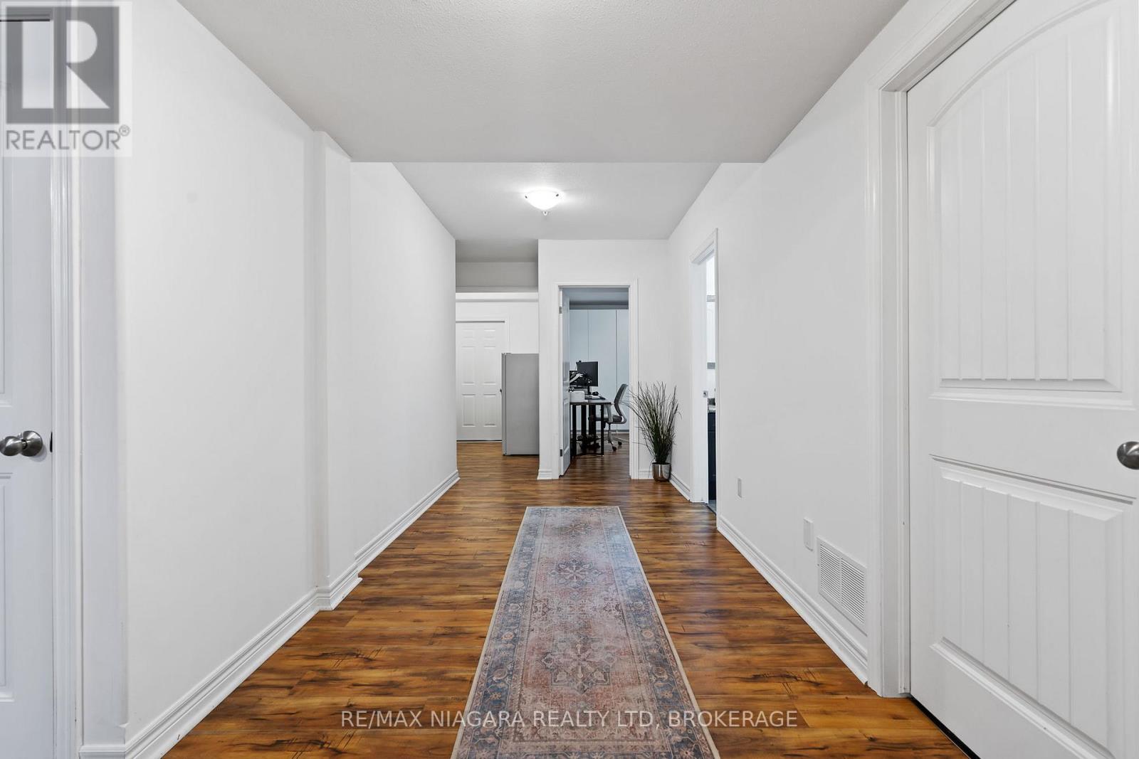 13 Corbin Street, St. Catharines, Ontario  L2P 0C2 - Photo 30 - X12541164