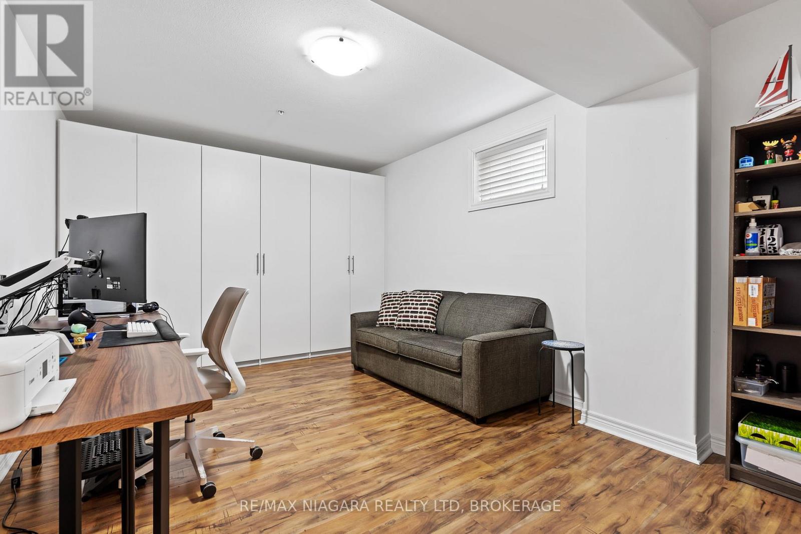 13 Corbin Street, St. Catharines, Ontario  L2P 0C2 - Photo 33 - X12541164