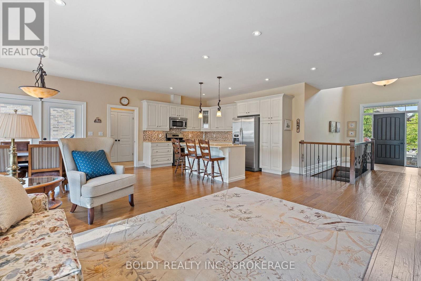 19 Red Haven Drive, Niagara-On-The-Lake, Ontario  L0S 1J0 - Photo 10 - X12549076