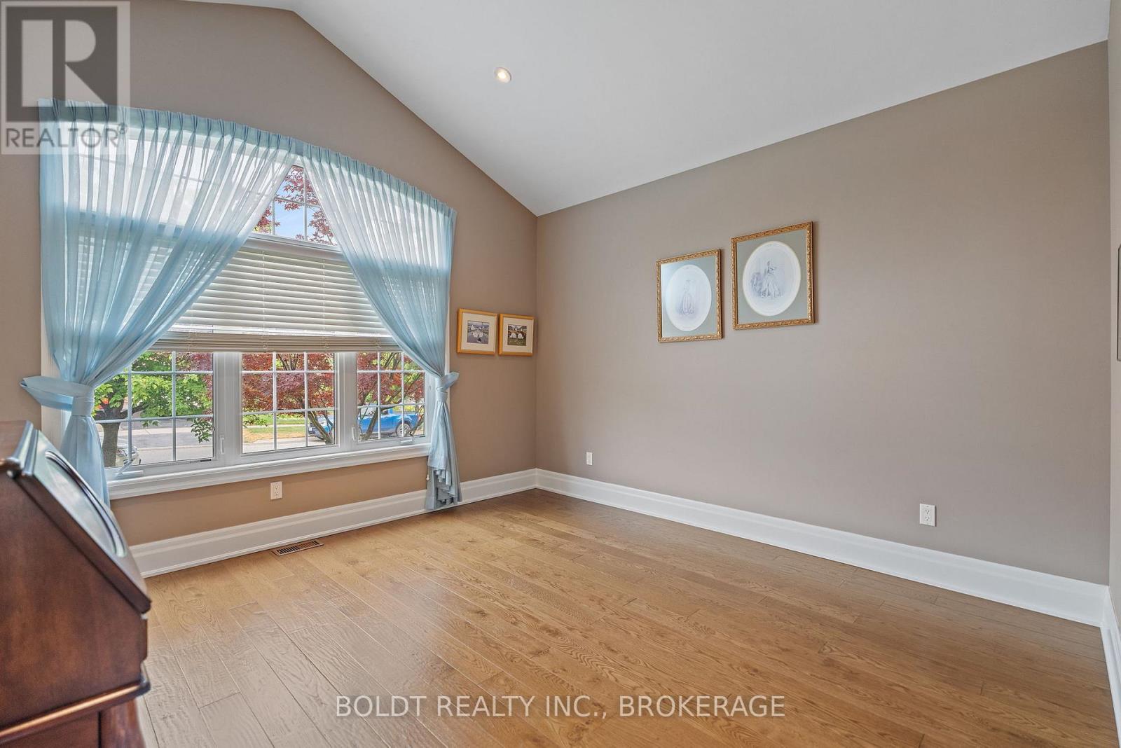 19 Red Haven Drive, Niagara-On-The-Lake, Ontario  L0S 1J0 - Photo 20 - X12549076