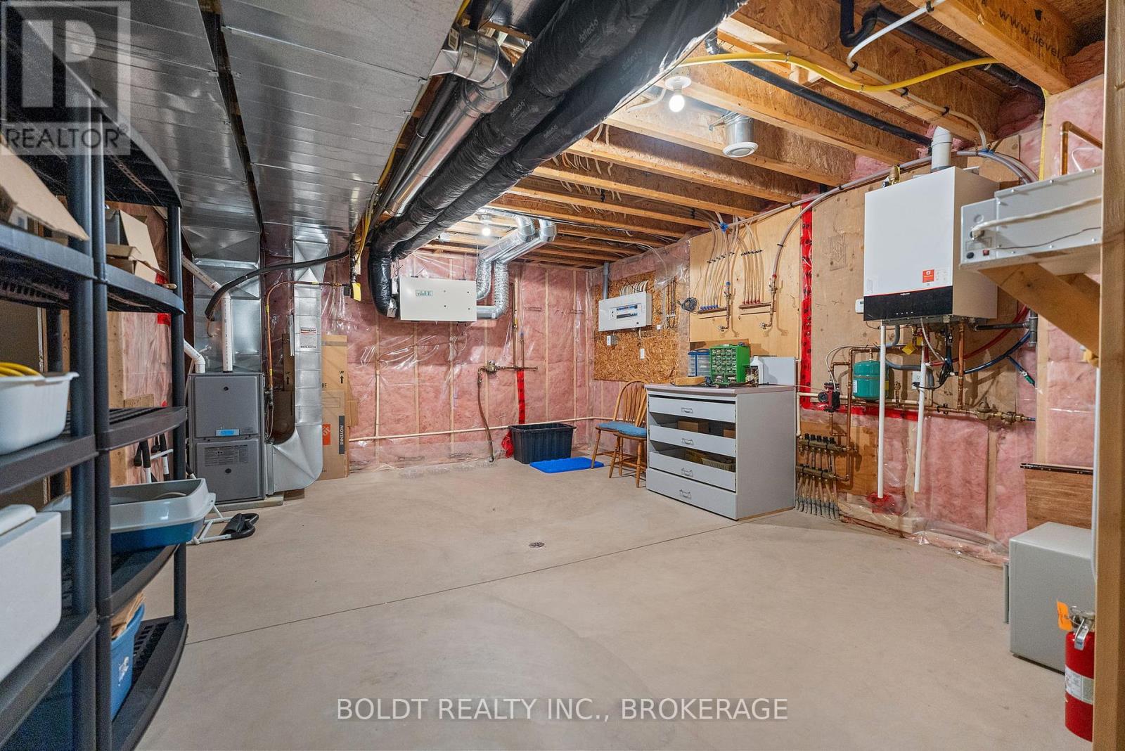 19 Red Haven Drive, Niagara-On-The-Lake, Ontario  L0S 1J0 - Photo 31 - X12549076