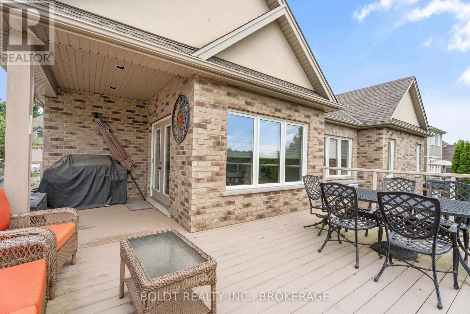 19 Red Haven Drive, Niagara-On-The-Lake, Ontario  L0S 1J0 - Photo 33 - X12549076