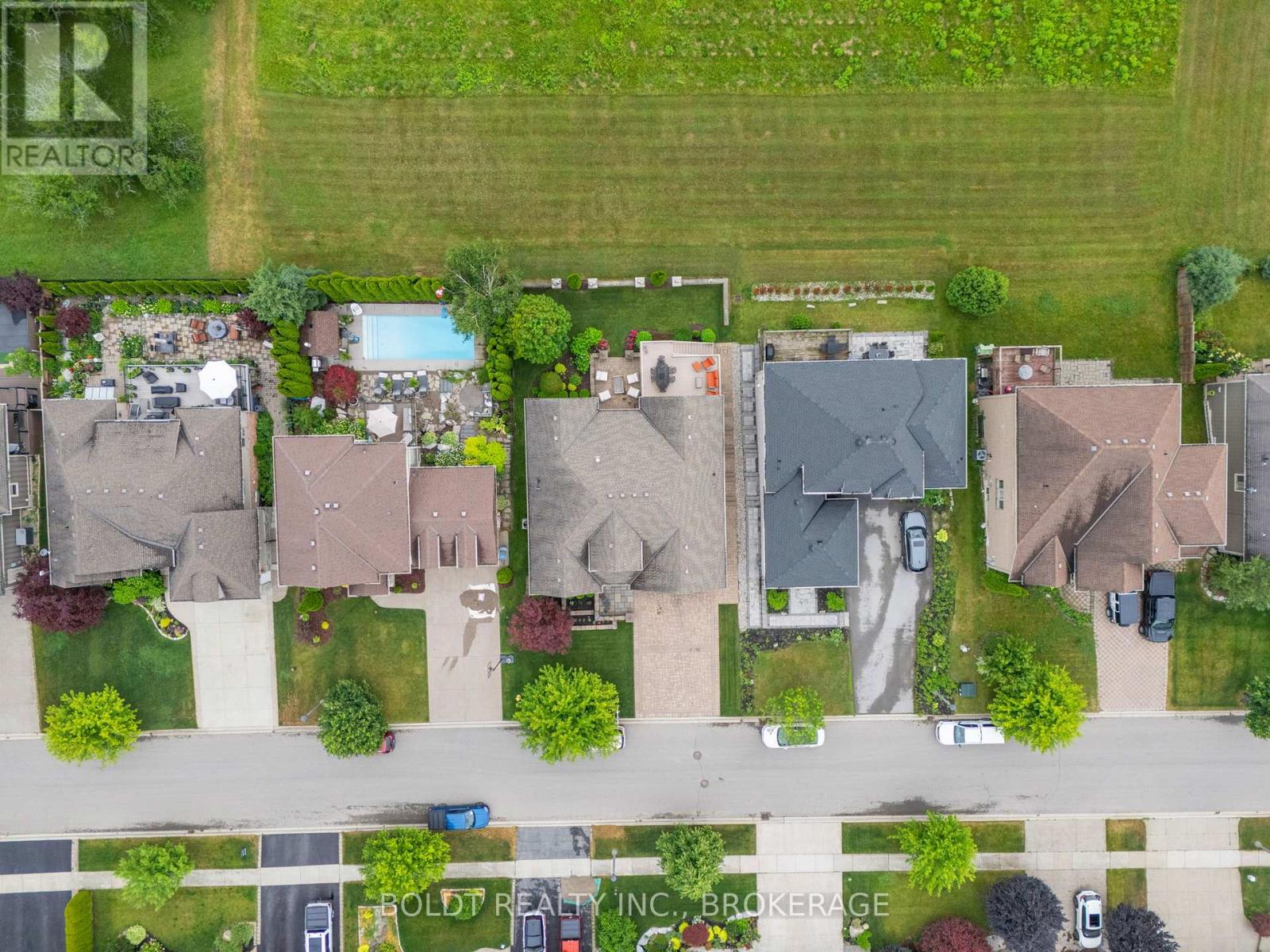 19 Red Haven Drive, Niagara-On-The-Lake, Ontario  L0S 1J0 - Photo 42 - X12549076