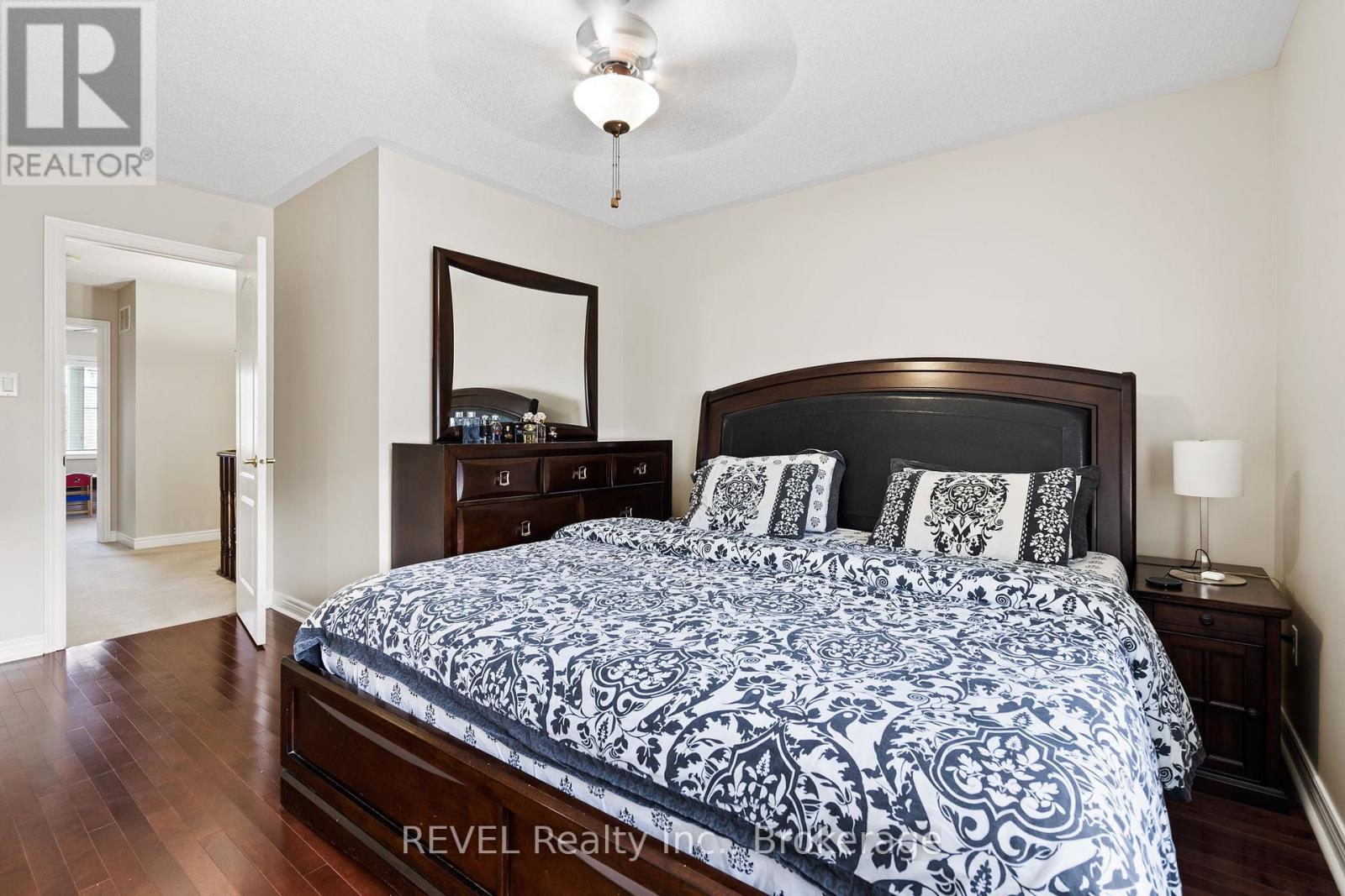 25 Colonel Lyall Street, St. Catharines, Ontario  L2P 0B3 - Photo 16 - X12549150