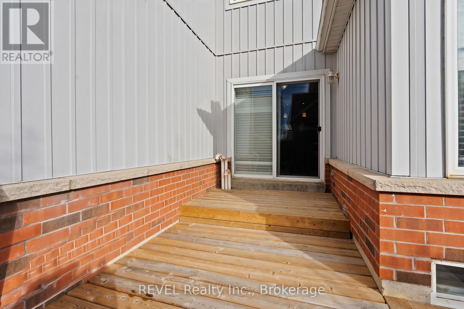 25 Colonel Lyall Street, St. Catharines, Ontario  L2P 0B3 - Photo 30 - X12549150