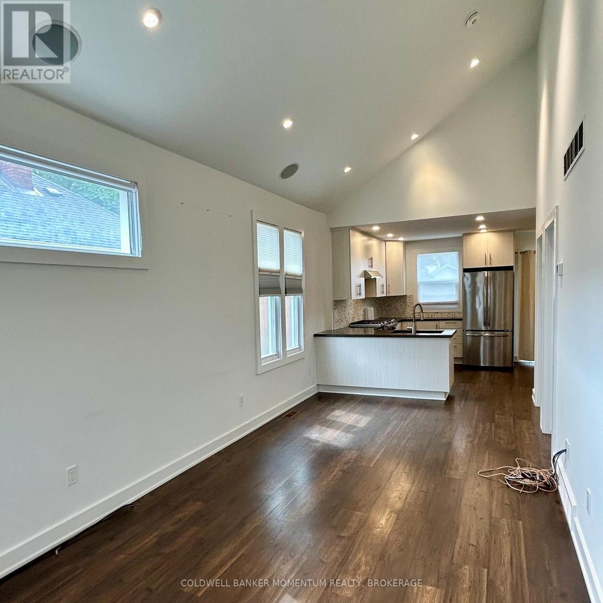 11 Greenlaw Place, St. Catharines, Ontario  L2R 4S5 - Photo 10 - X12549200