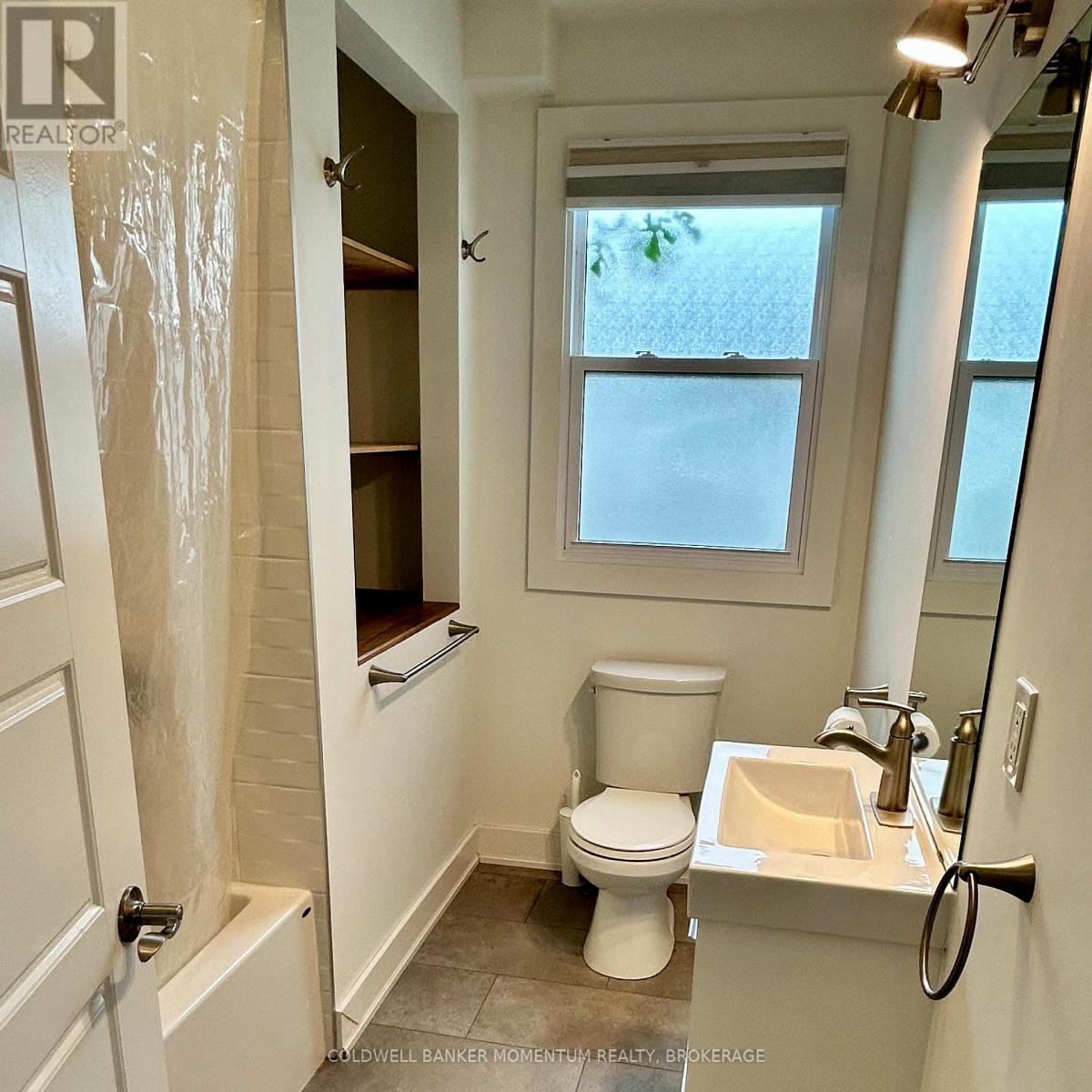 11 Greenlaw Place, St. Catharines, Ontario  L2R 4S5 - Photo 23 - X12549200