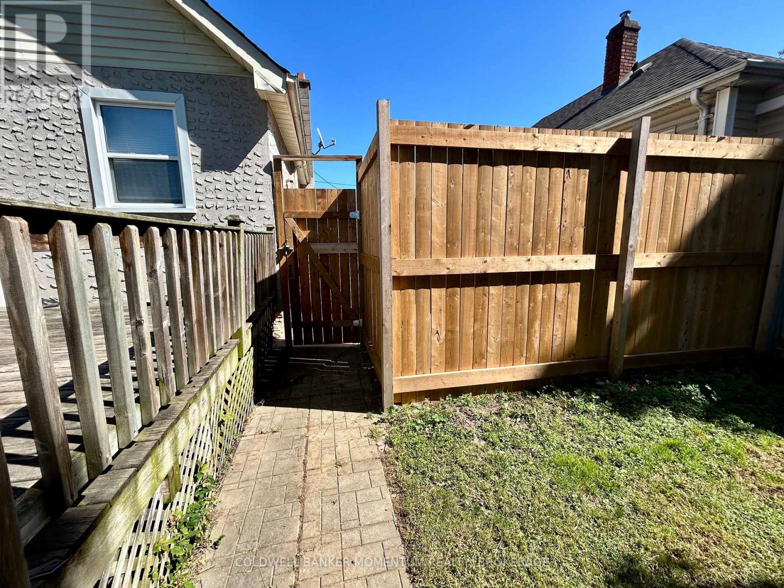 11 Greenlaw Place, St. Catharines, Ontario  L2R 4S5 - Photo 37 - X12549200