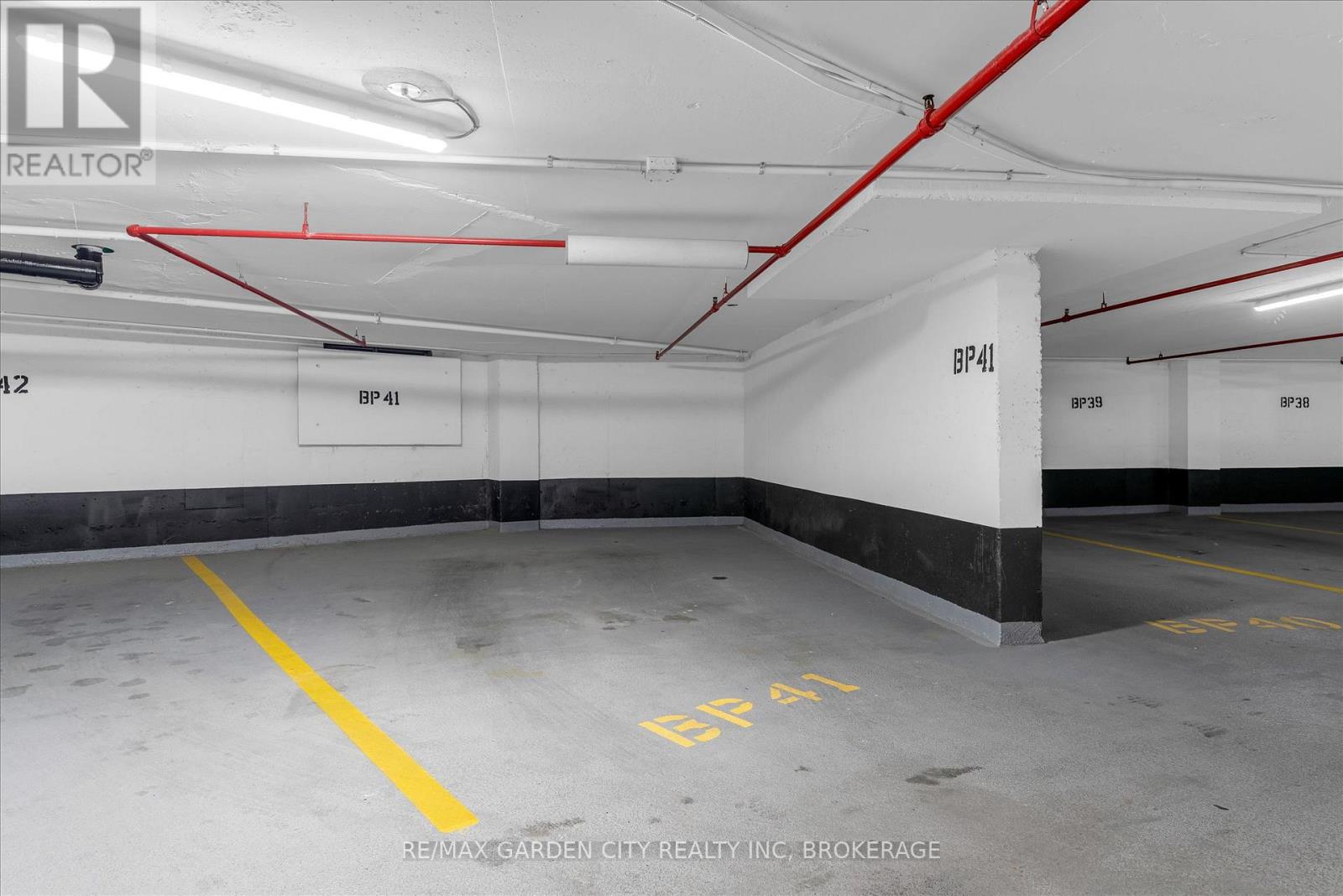 1111 - 7 Gale Crescent, St. Catharines, Ontario  L2R 7M8 - Photo 29 - X12551542