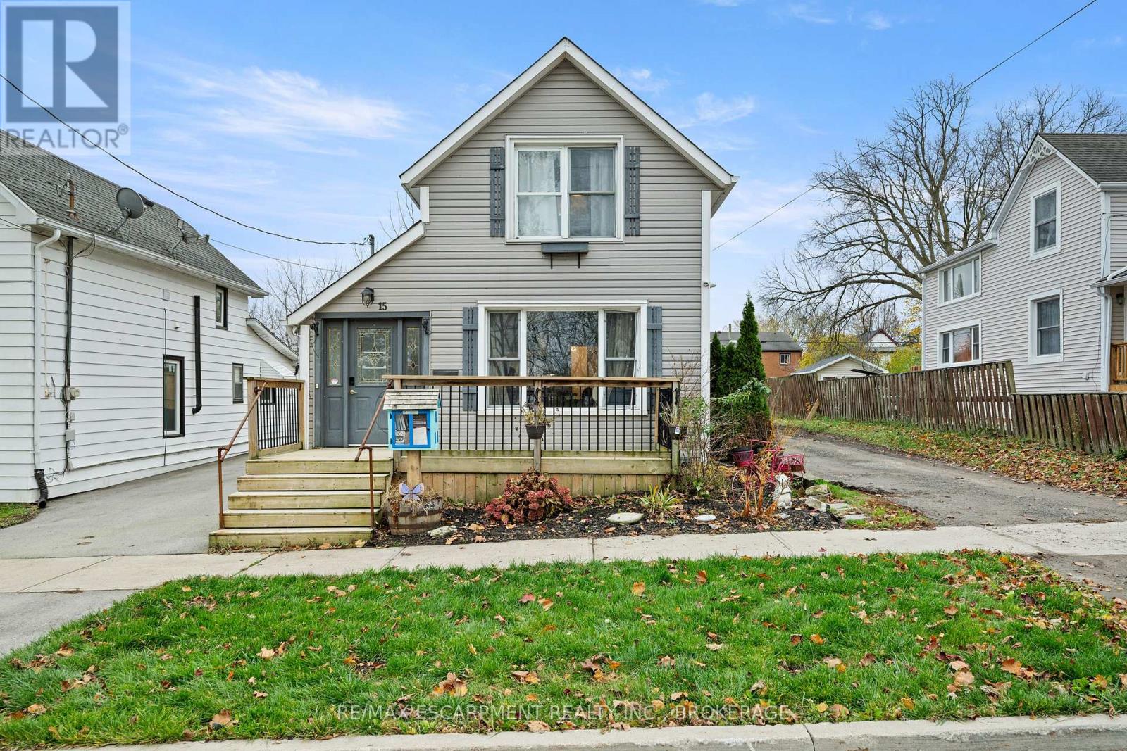 15 PHIPPS STREET, Fort Erie, Ontario