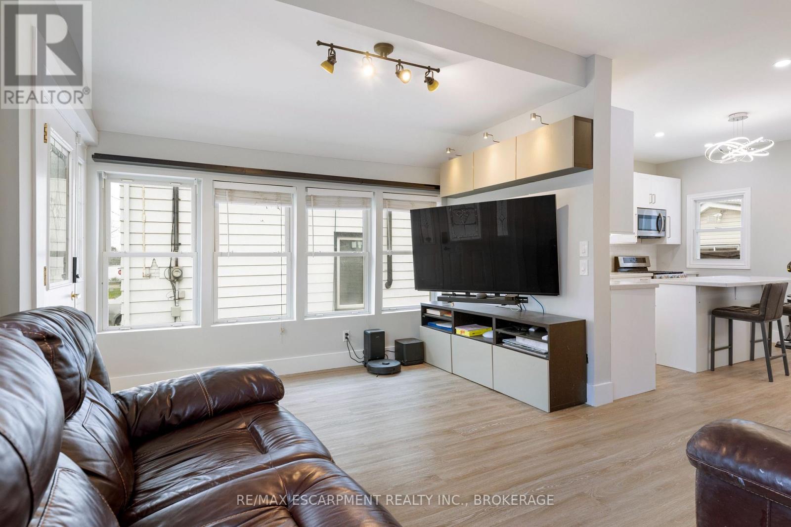 15 Phipps Street, Fort Erie, Ontario  L2A 2V1 - Photo 16 - X12553516