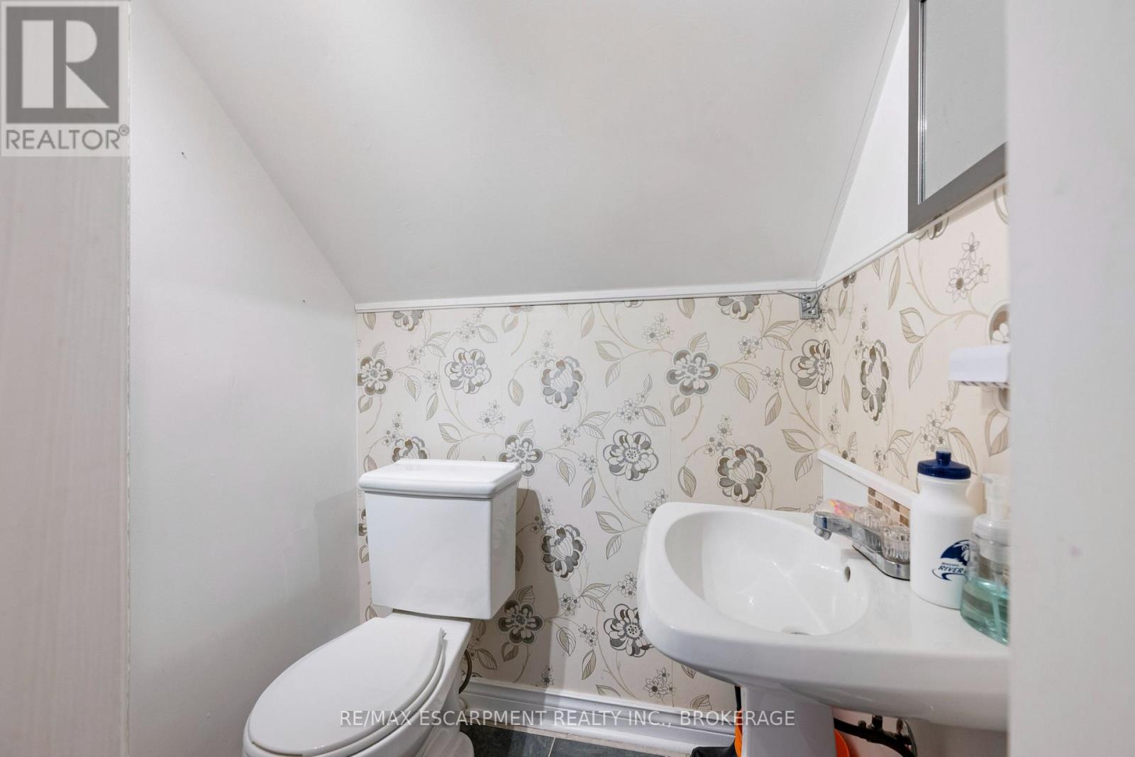 15 Phipps Street, Fort Erie, Ontario  L2A 2V1 - Photo 28 - X12553516