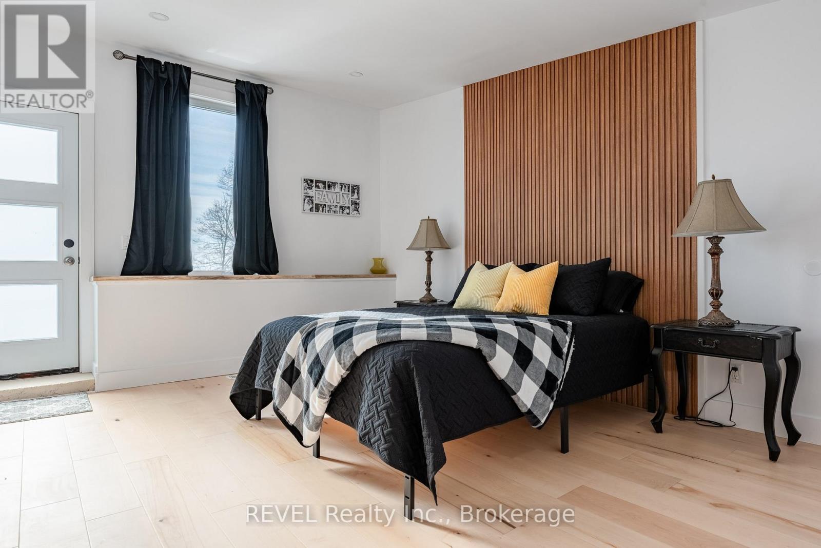 80 Lighthouse Drive, Haldimand, Ontario  N1A 2W6 - Photo 23 - X12561398