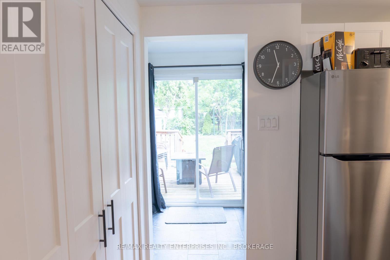 10 Antwerp Street, St. Catharines, Ontario  L2S 1J8 - Photo 15 - X12561882