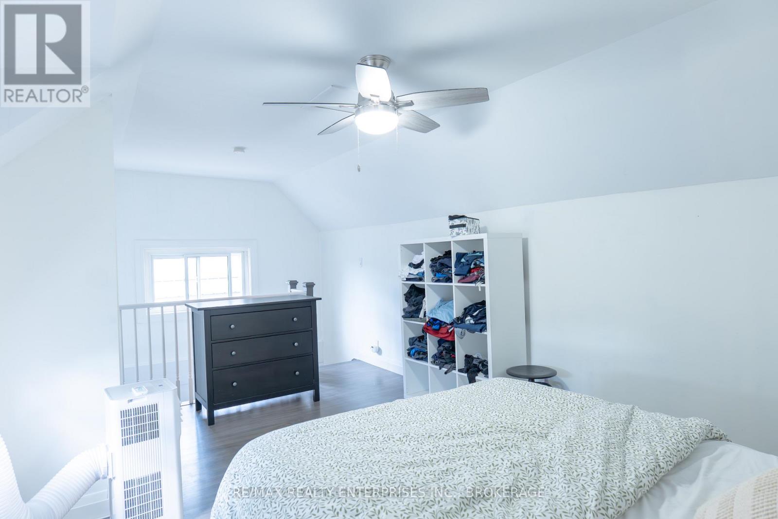 10 Antwerp Street, St. Catharines, Ontario  L2S 1J8 - Photo 23 - X12561882