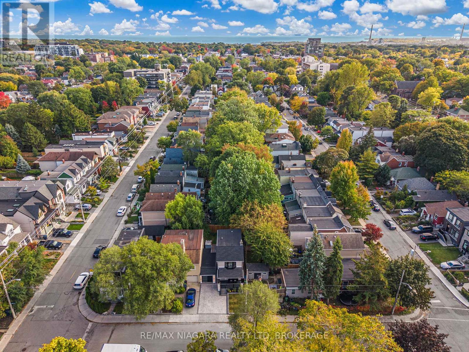 853 Sammon Avenue, Toronto, Ontario  M4C 2E9 - Photo 44 - E12568972