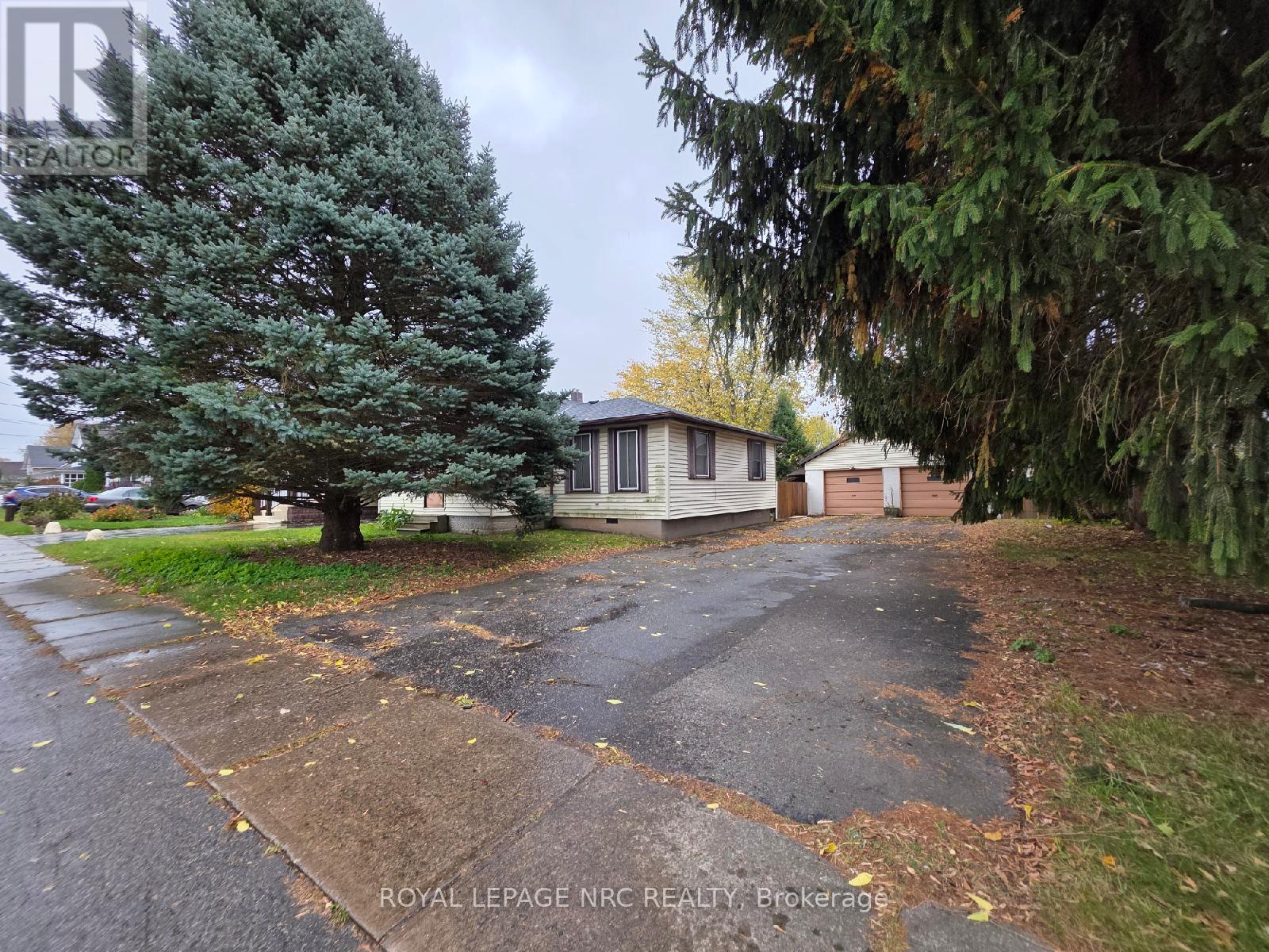 6414 Taylor Street, Niagara Falls, Ontario  L2G 2G1 - Photo 14 - X12568978