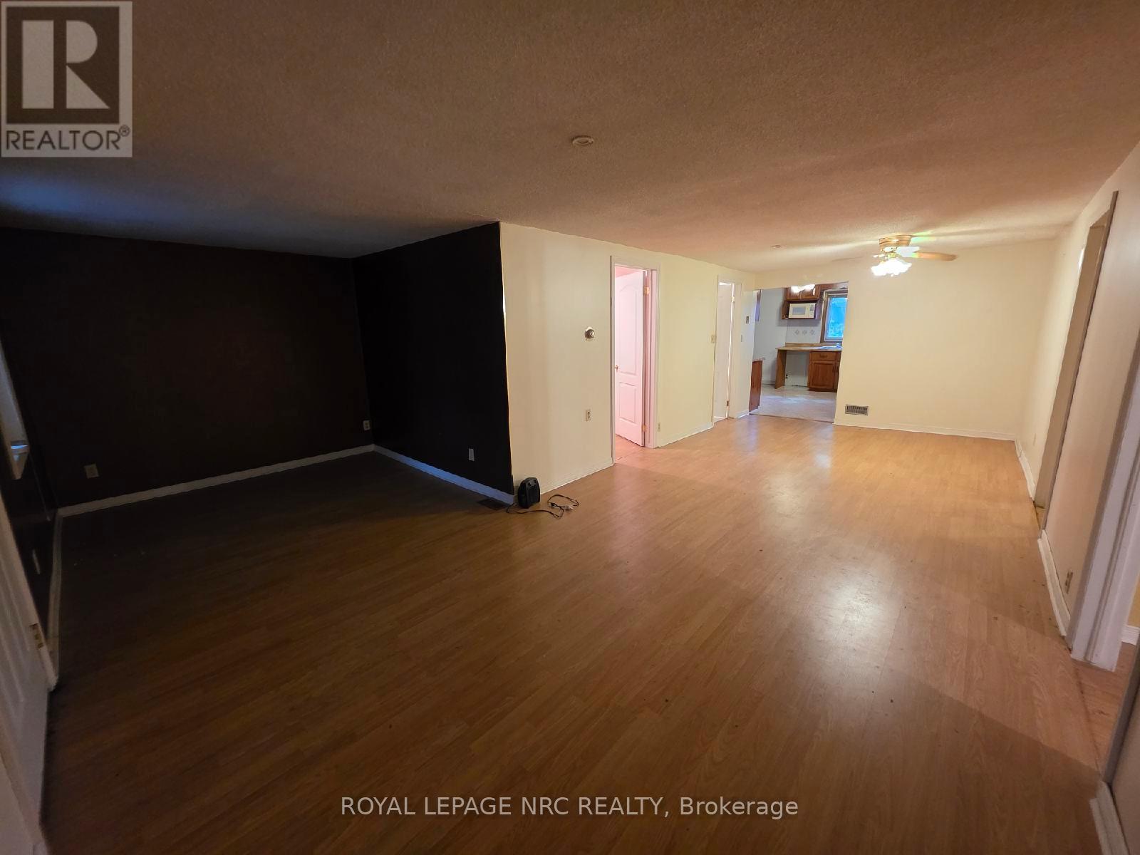 6414 Taylor Street, Niagara Falls, Ontario  L2G 2G1 - Photo 7 - X12568978