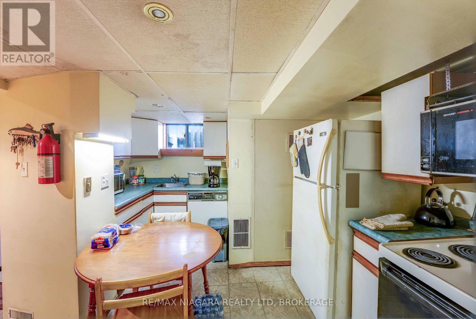 50 Haig Street, St. Catharines, Ontario  L2R 6K9 - Photo 27 - X12569340