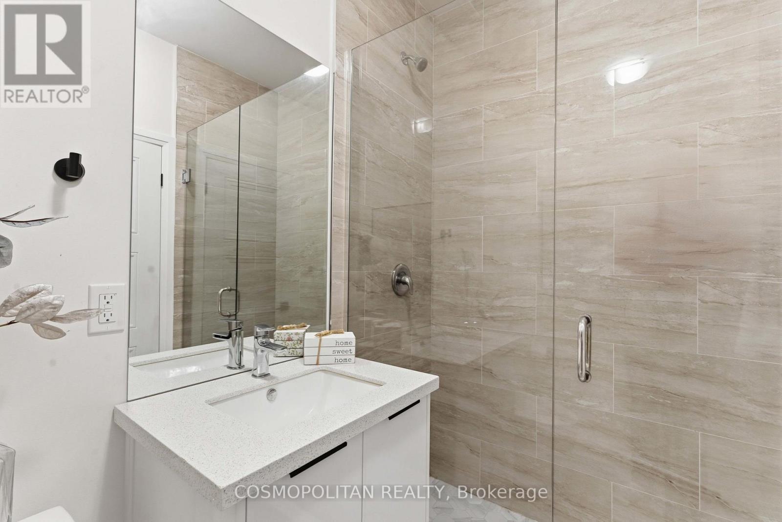 71 Bradley Street, St. Catharines, Ontario  L2T 1R5 - Photo 20 - X12569538