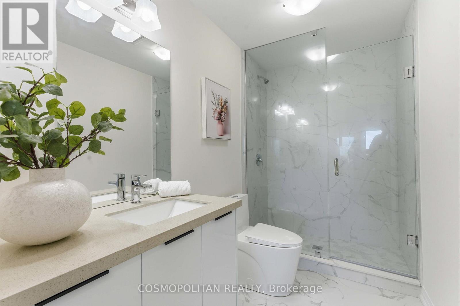 71 Bradley Street, St. Catharines, Ontario  L2T 1R5 - Photo 27 - X12569538