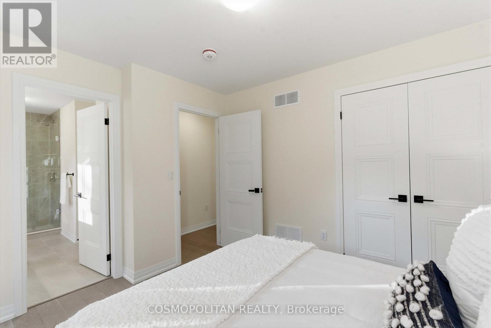 71 Bradley Street, St. Catharines, Ontario  L2T 1R5 - Photo 31 - X12569538