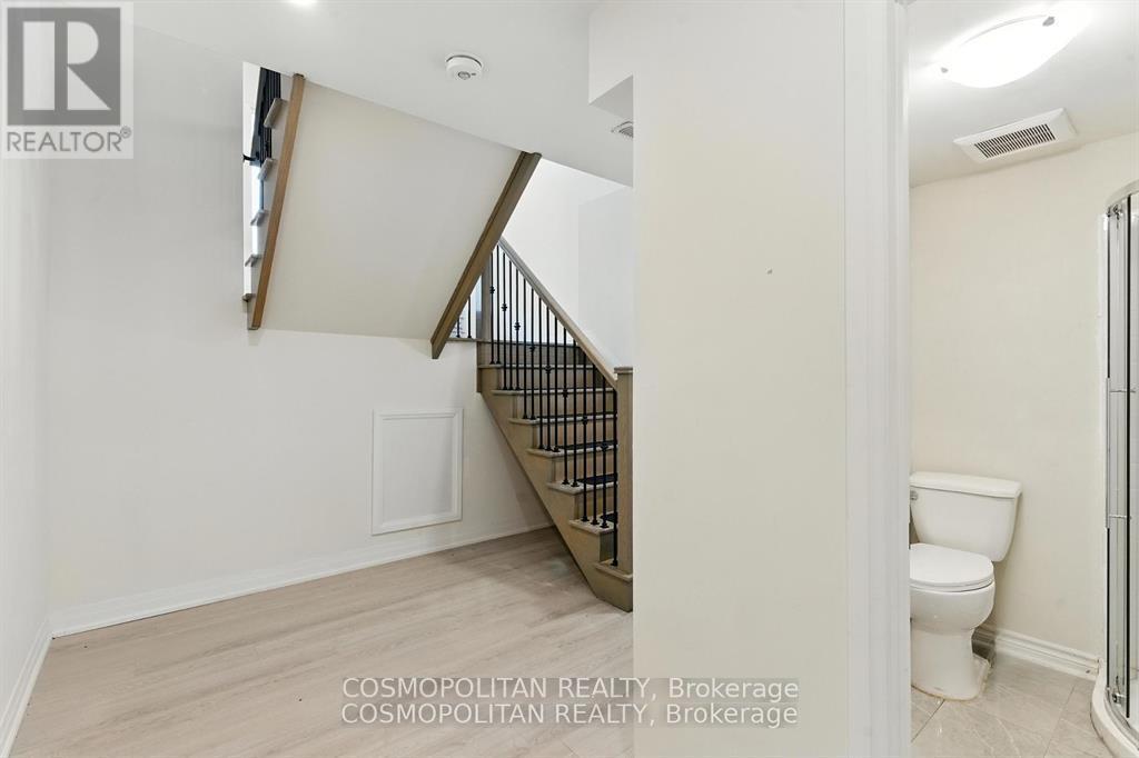 71 Bradley Street, St. Catharines, Ontario  L2T 1R5 - Photo 36 - X12569538