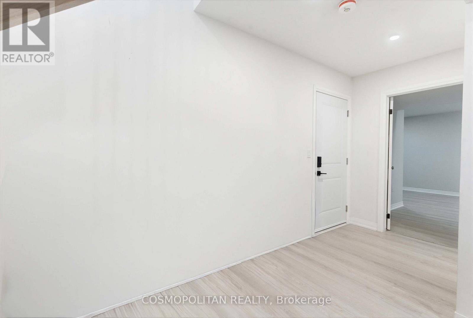 71 Bradley Street, St. Catharines, Ontario  L2T 1R5 - Photo 37 - X12569538