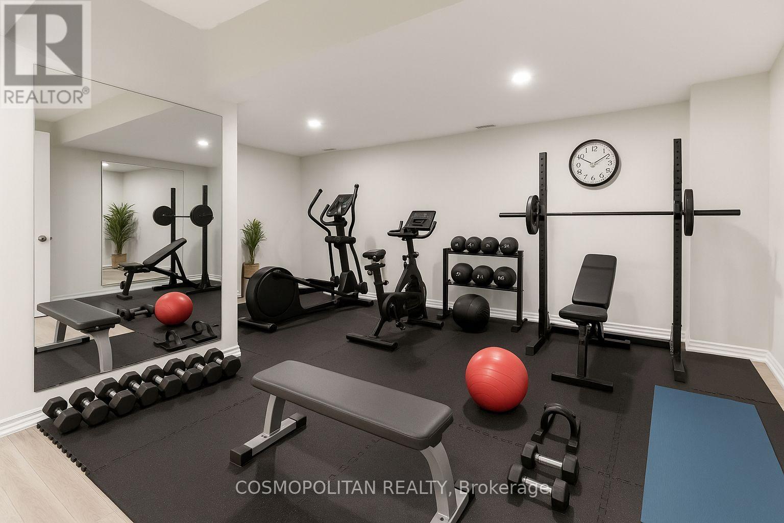 71 Bradley Street, St. Catharines, Ontario  L2T 1R5 - Photo 41 - X12569538