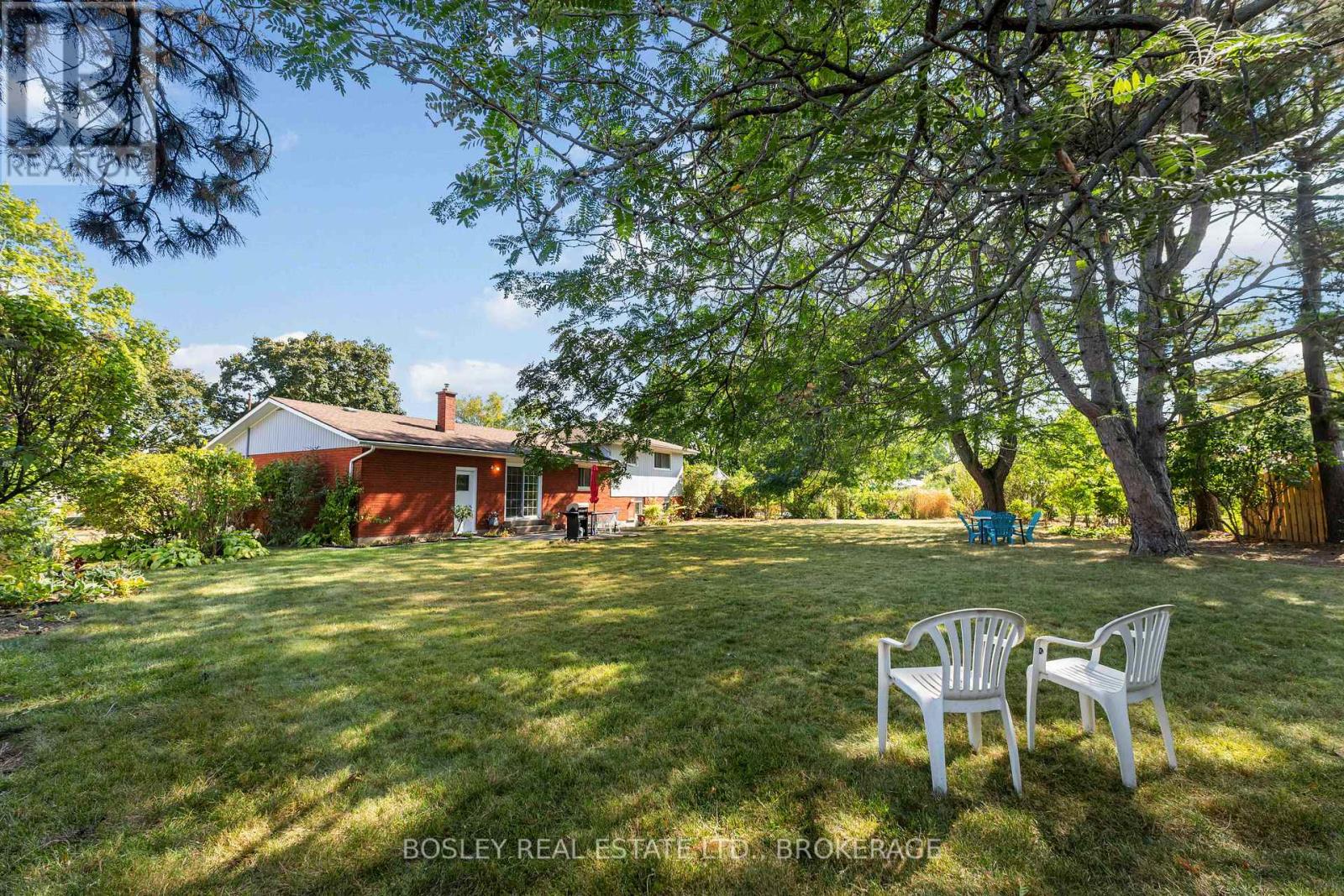 27 Meadowlark Crescent, St. Catharines, Ontario  L2N 2M6 - Photo 6 - X12571772