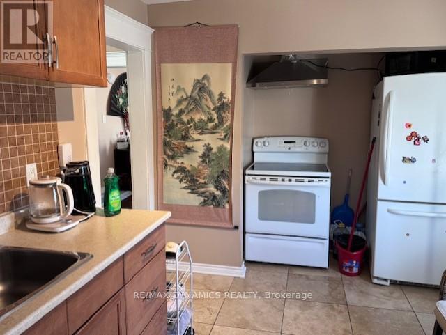 5689 Main Street, Niagara Falls, Ontario  L2G 5Z3 - Photo 15 - X12572472