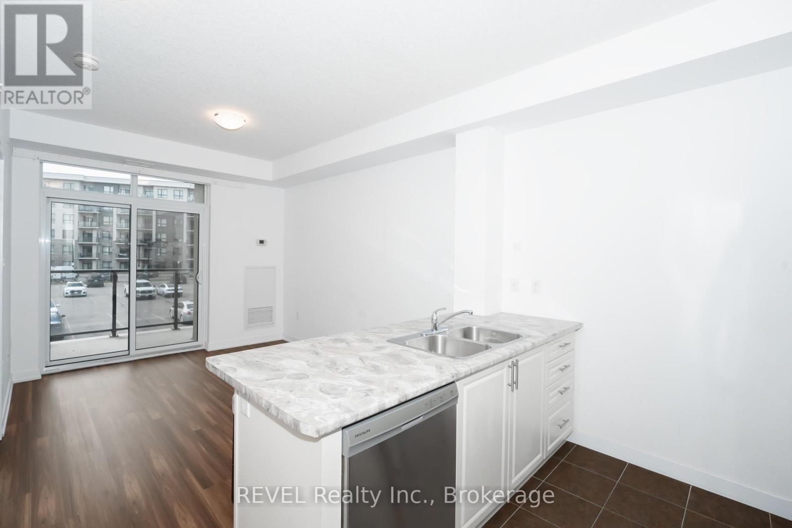 228 - 101 Shoreview Place, Hamilton, Ontario  L8E 0K2 - Photo 12 - X12576178